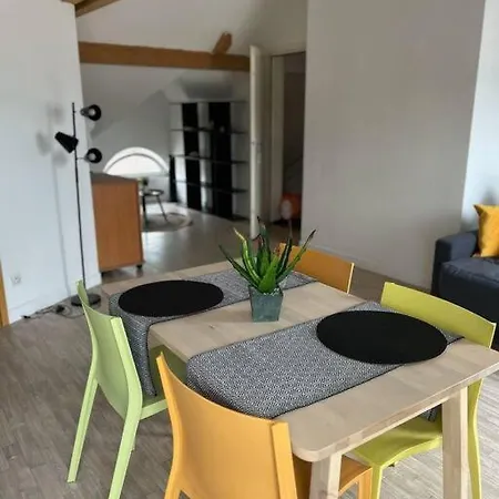 Apartment Chez Arthur Et Zoé. *